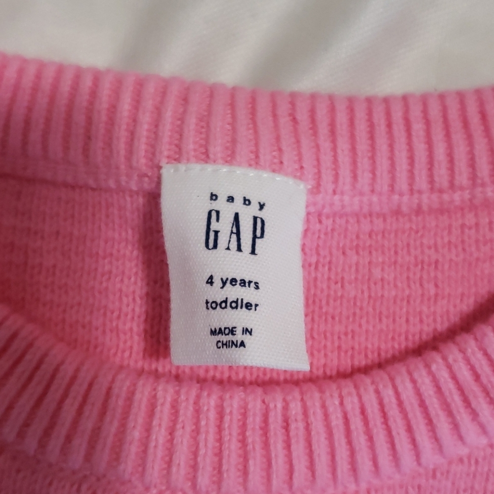 Sweaters - Picture 5 of 5